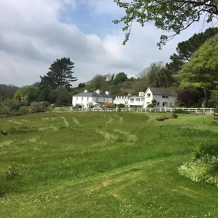 Beautiful Private West Cork Estate For 1-30 People * Glandore