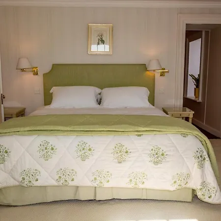 Beautiful Private West Cork Estate For 1-30 People Villa