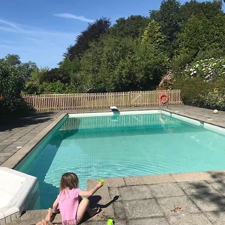 Beautiful Private West Cork Estate For 1-30 People * Glandore