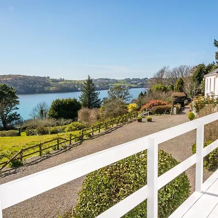 Beautiful Private West Cork Estate For 1-30 People Villa